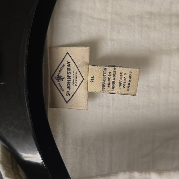 St. Johns Bay Button Down - Picture 4 of 4